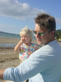 met papa op de St Heliers beach